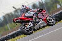 Castle-Combe-2019;PJ-Motorsport-Photography-2019;donington-no-limits-trackday;donington-park-photographs;donington-trackday-photographs;no-limits-trackdays;peter-wileman-photography;trackday-digital-images;trackday-photos